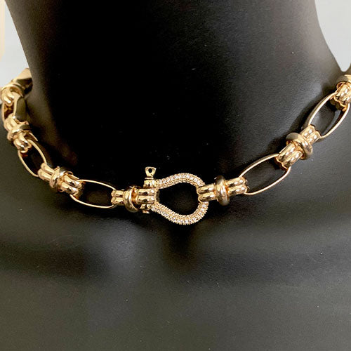 Horseshoe Pave. Link Necklace